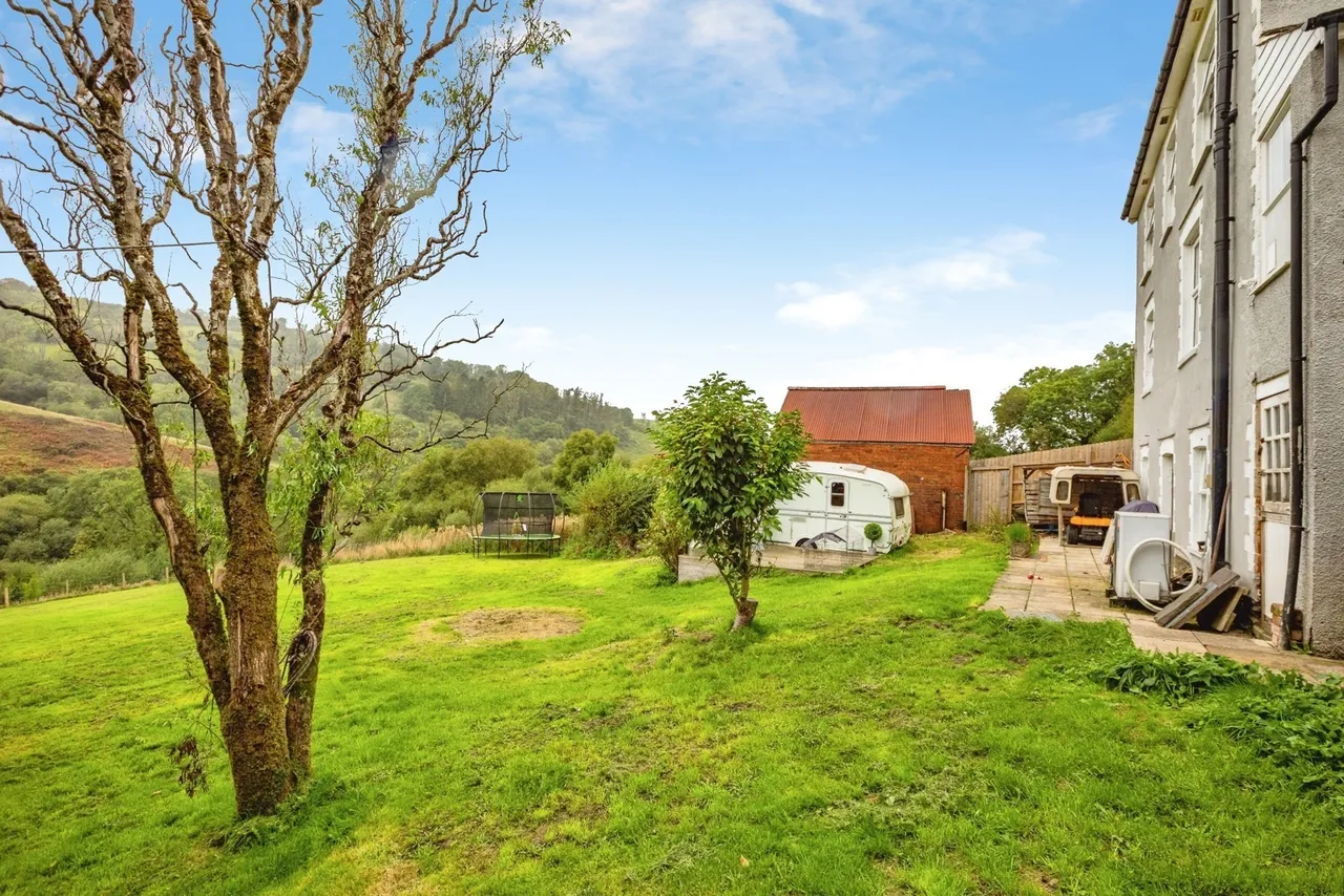 Pencader, SA39, photo 30