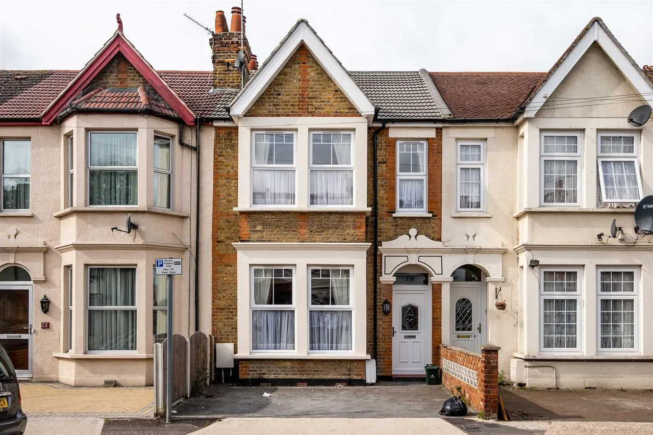 3 bed house to rent, Brandville Road, West Drayton, UB7