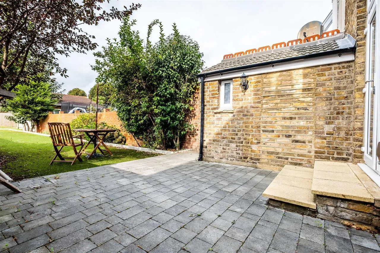 Brandville Road, West Drayton, UB7, photo 14