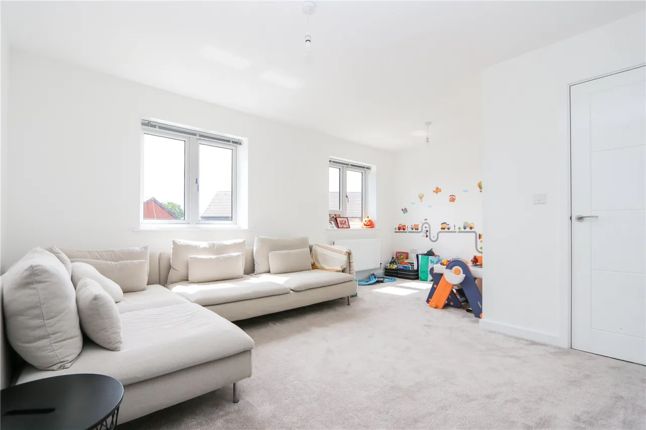 Poppy Close, Stoke Gifford, BS34, photo 4