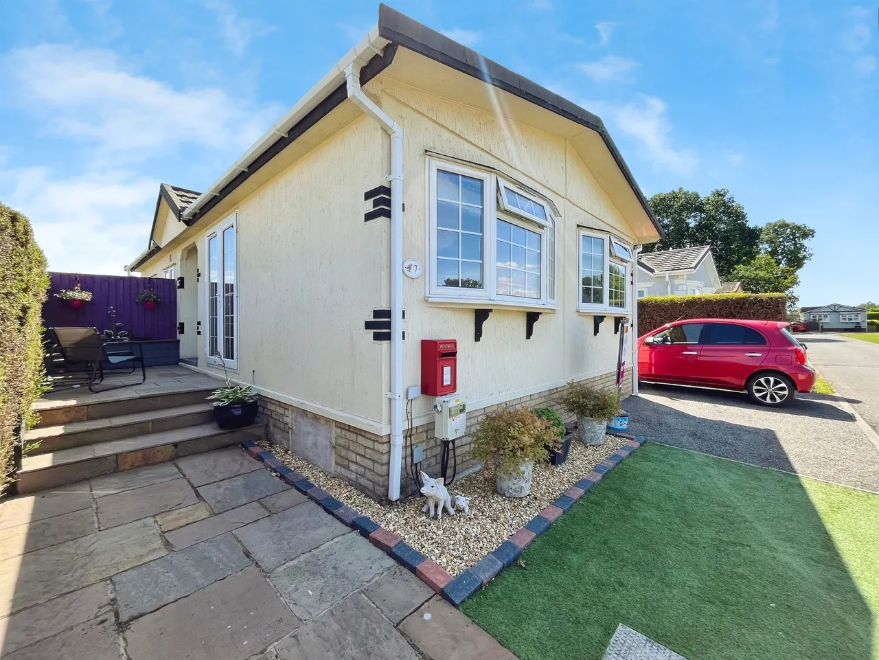 2 bed park home for sale — Eye Road, Brome, Eye