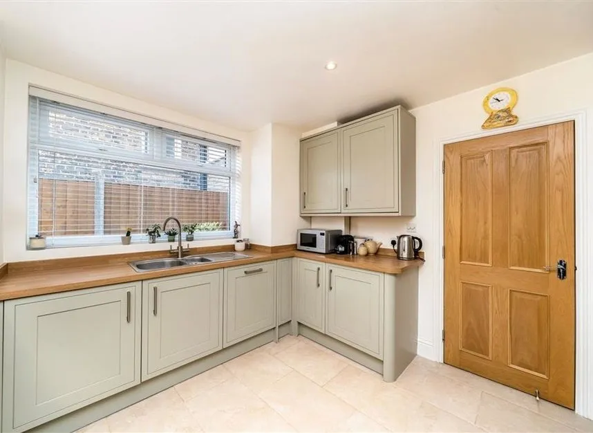 Hopedale Road, Charlton, SE7, photo 2