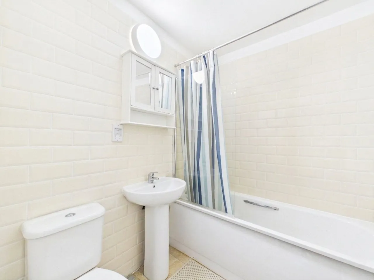Trendlewood Park, Bristol, BS16, photo 11