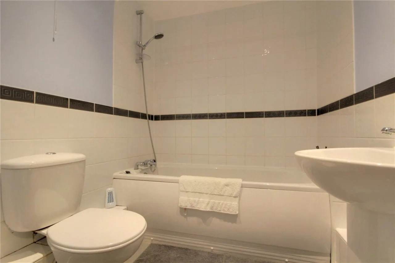 Jubilee Square, Reading, RG1, photo 6
