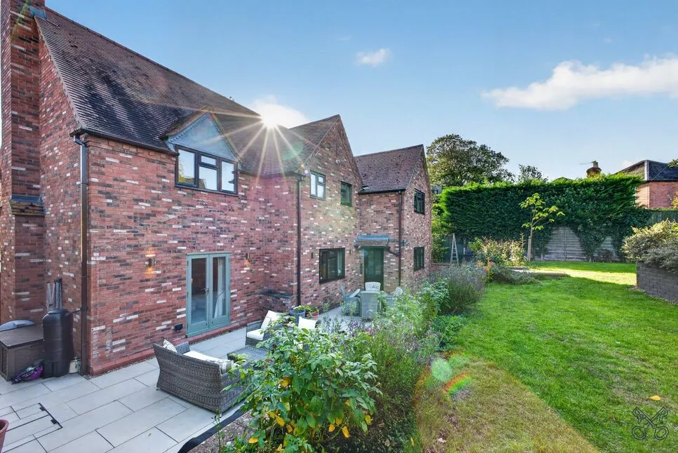 Stratford Road, Harvington, WR11, photo 35