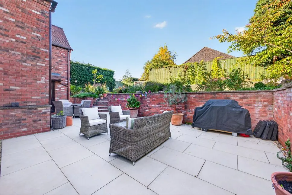 Stratford Road, Harvington, WR11, photo 36
