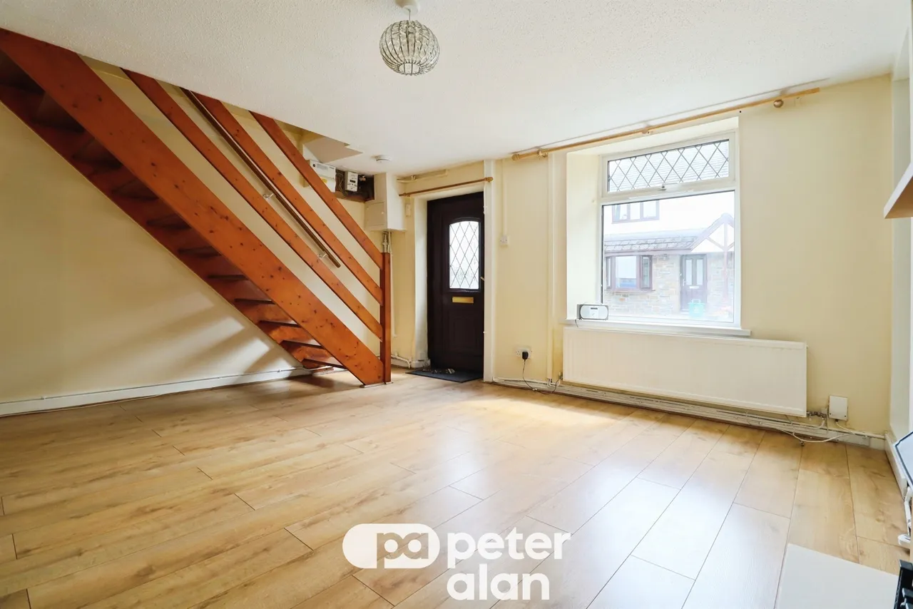 Tabor Street, Cardiff, CF15, photo 4