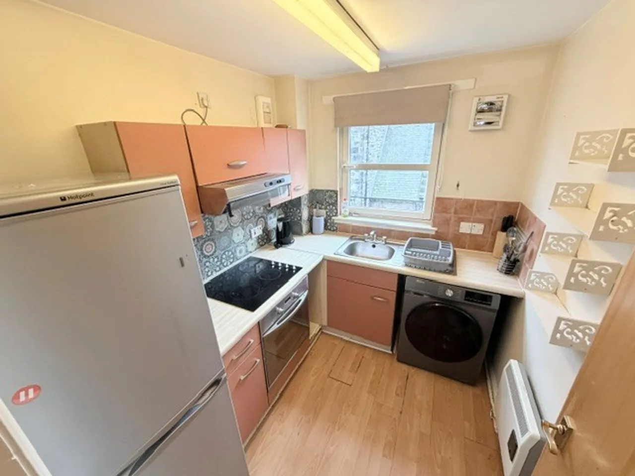 Skibo Court, Dunfermline, KY12, photo 4