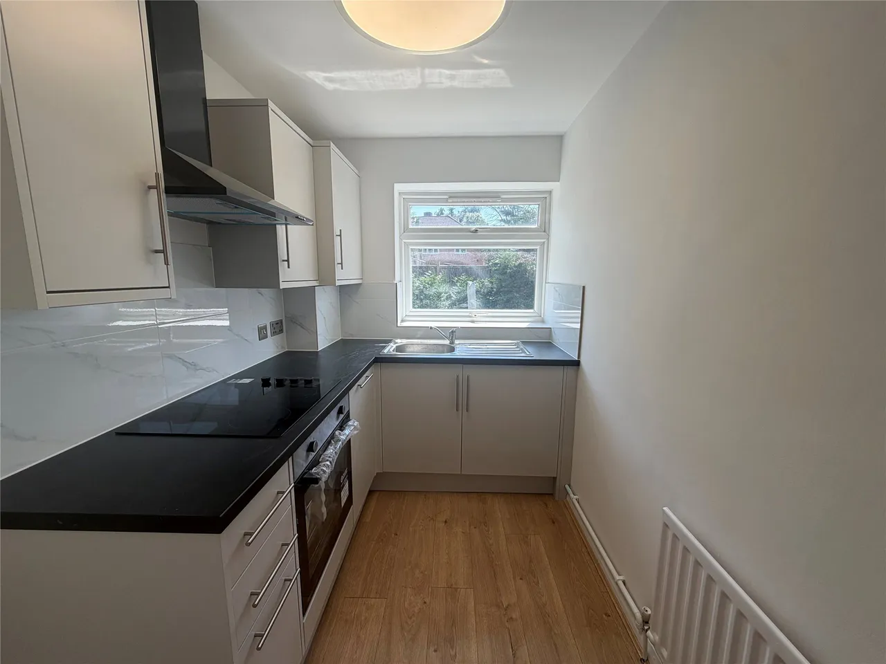 Bisley Close, Worcester Park, KT4 8PN, photo 7