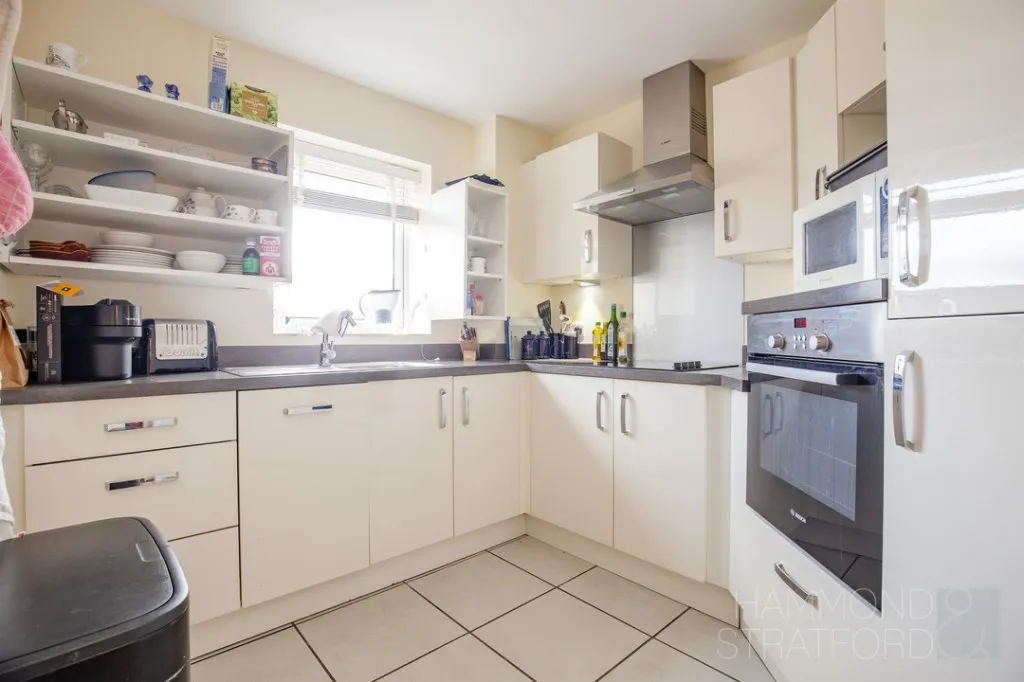 Daisy Hill Court, Eaton, photo 4