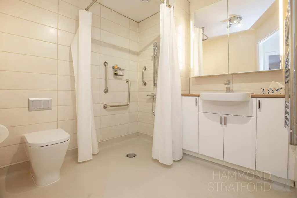 Daisy Hill Court, Eaton, photo 8