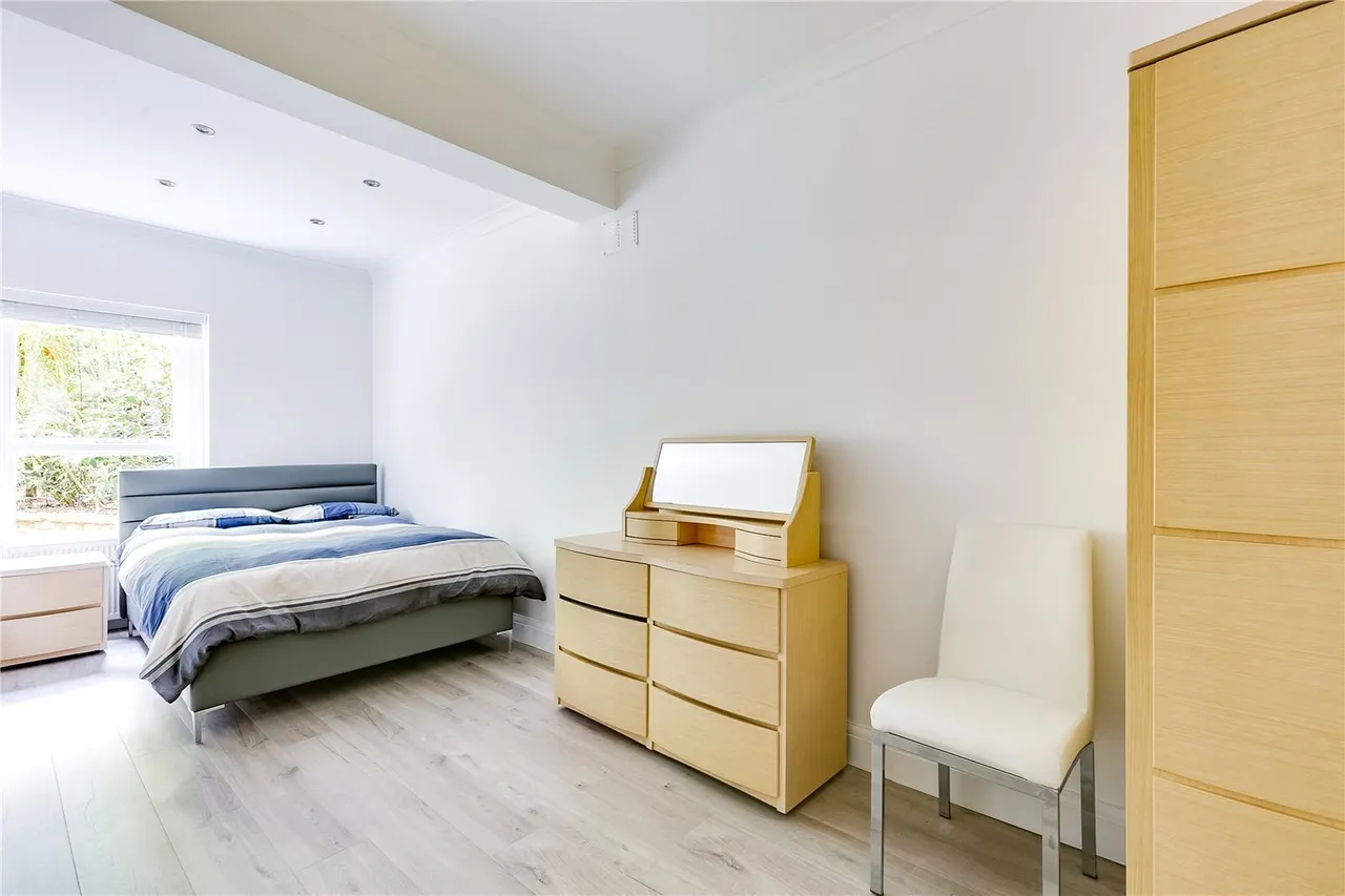 Elgin Crescent, London, W11, photo 4