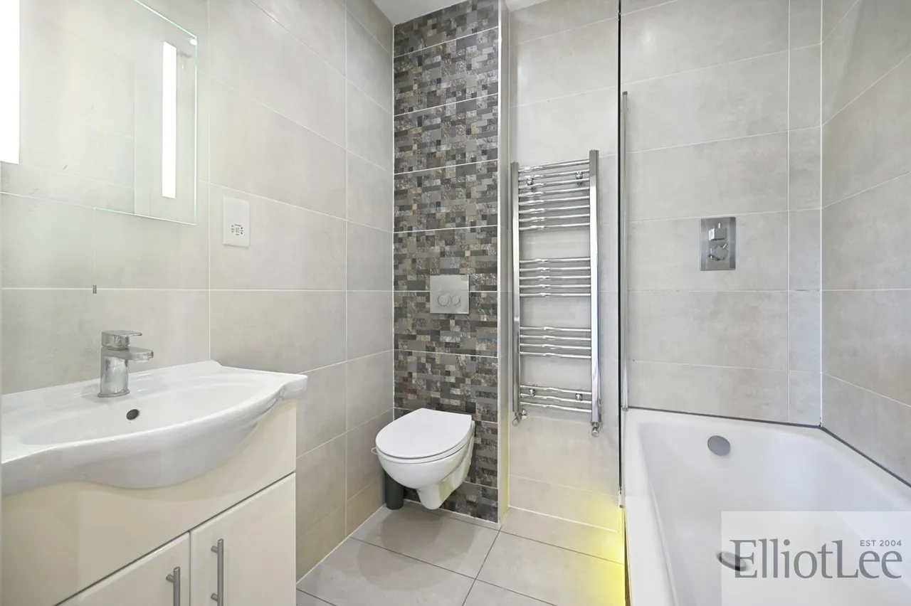 Cavendish Avenue, Ambassador House, HA1, photo 9