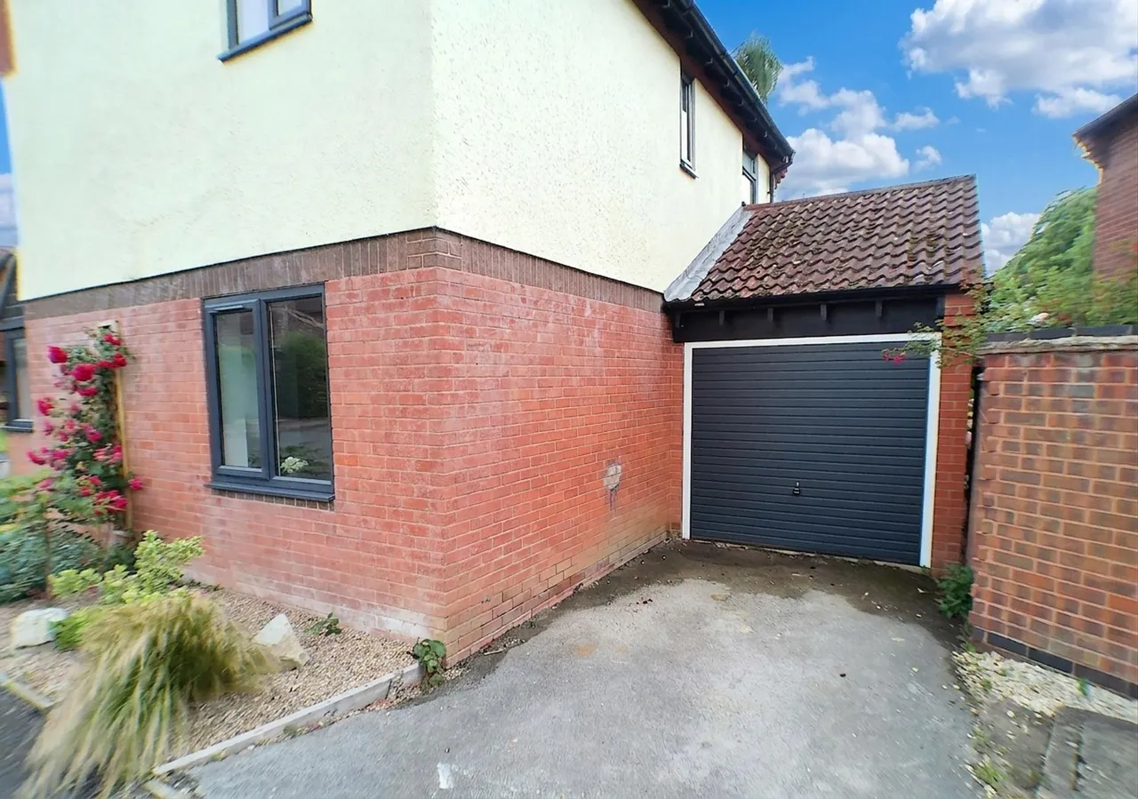 Walnut Road, Bottesford, NG13, photo 15