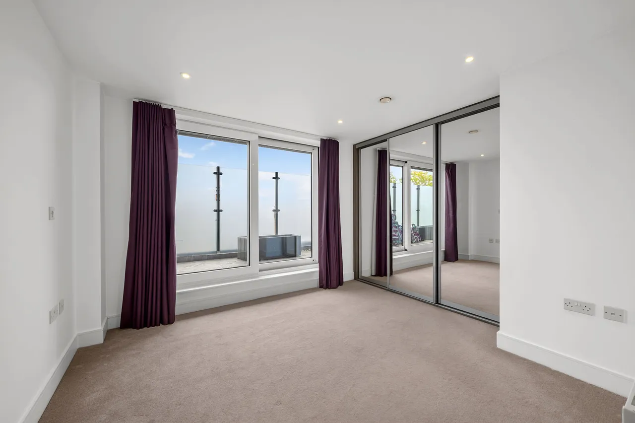 Hartfield Road, London, SW19, photo 16