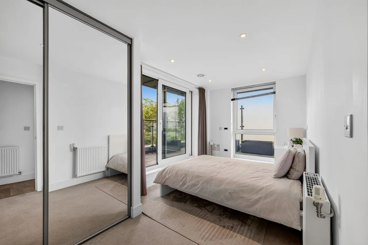 Hartfield Road, London, SW19, photo 10