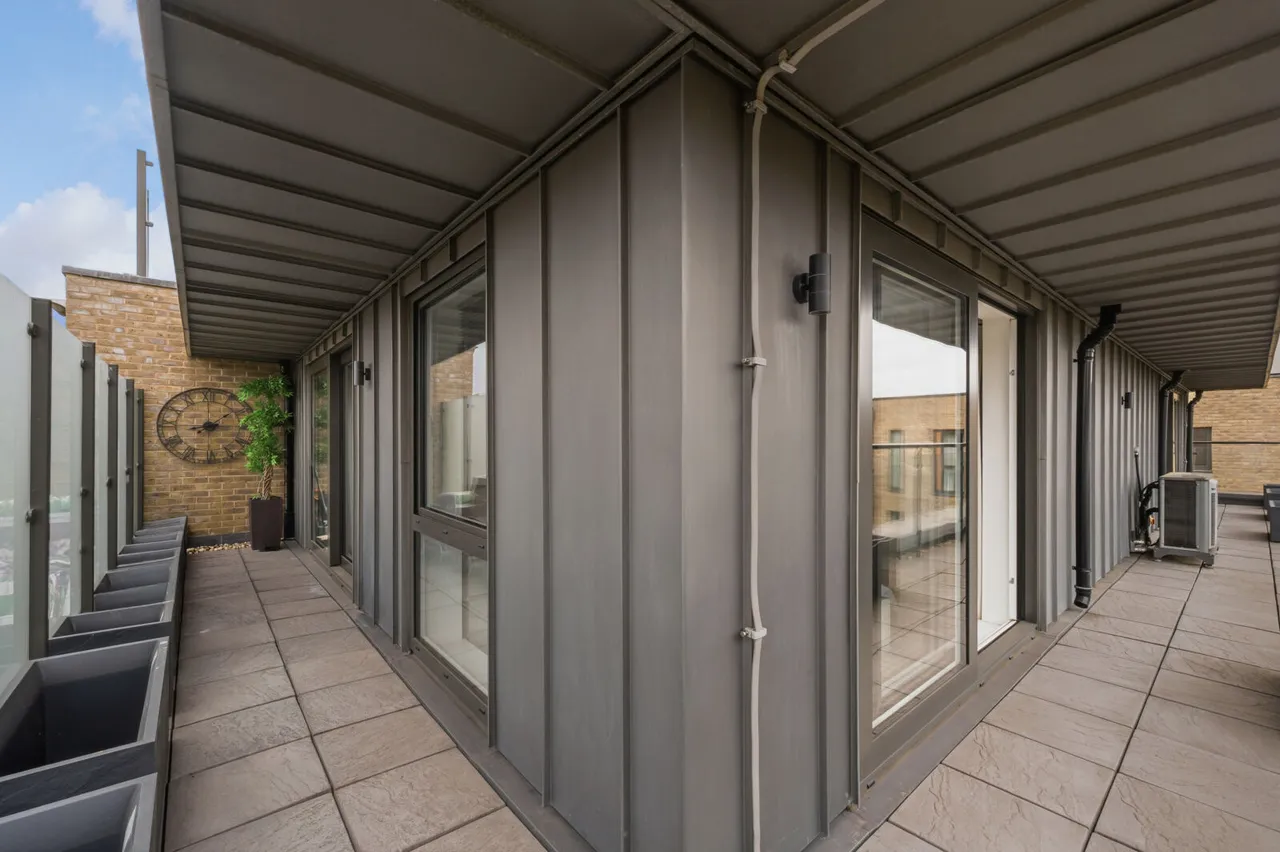 Hartfield Road, London, SW19, photo 5