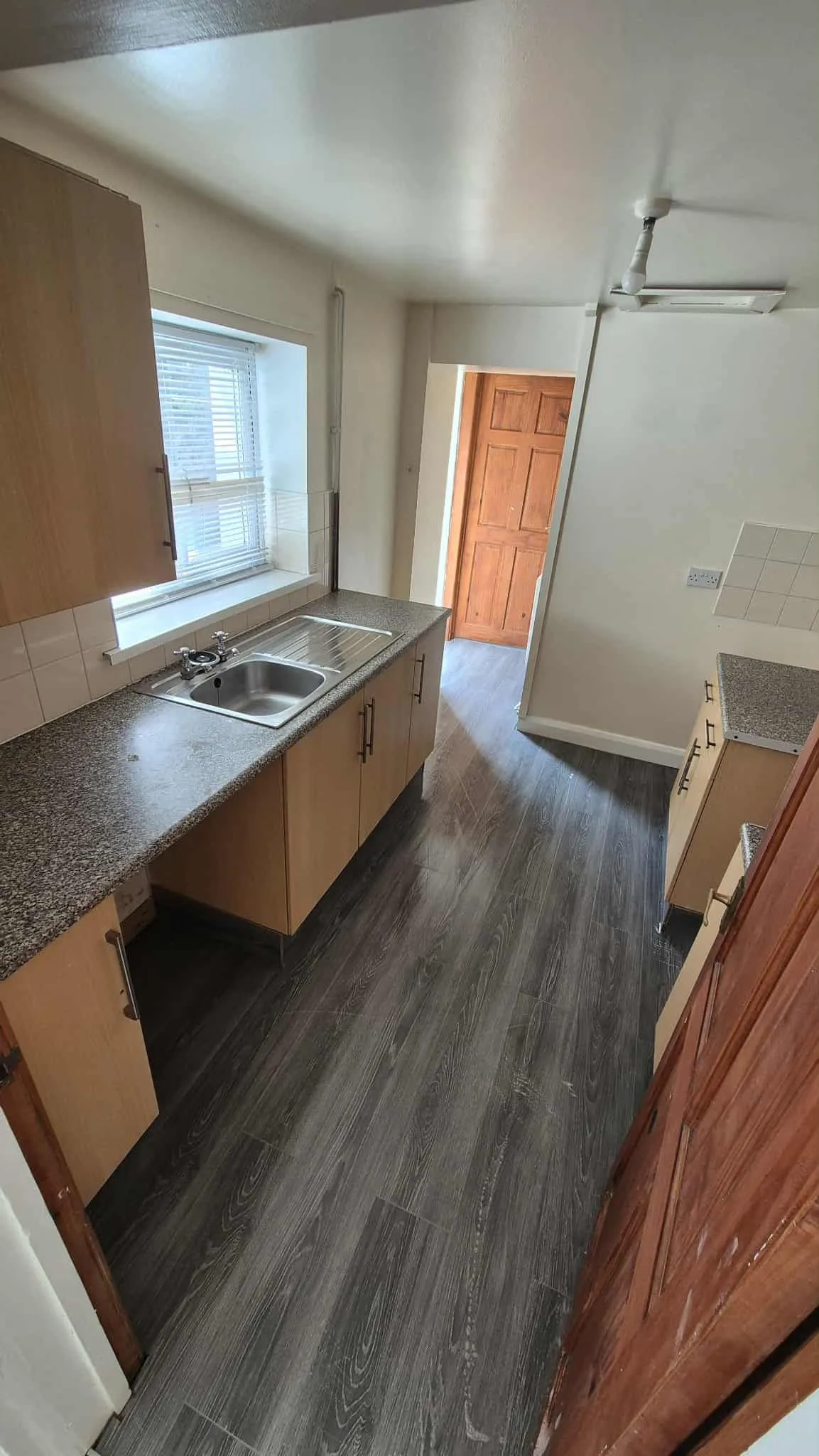 Hill Street, Melincourt, SA11, photo 12
