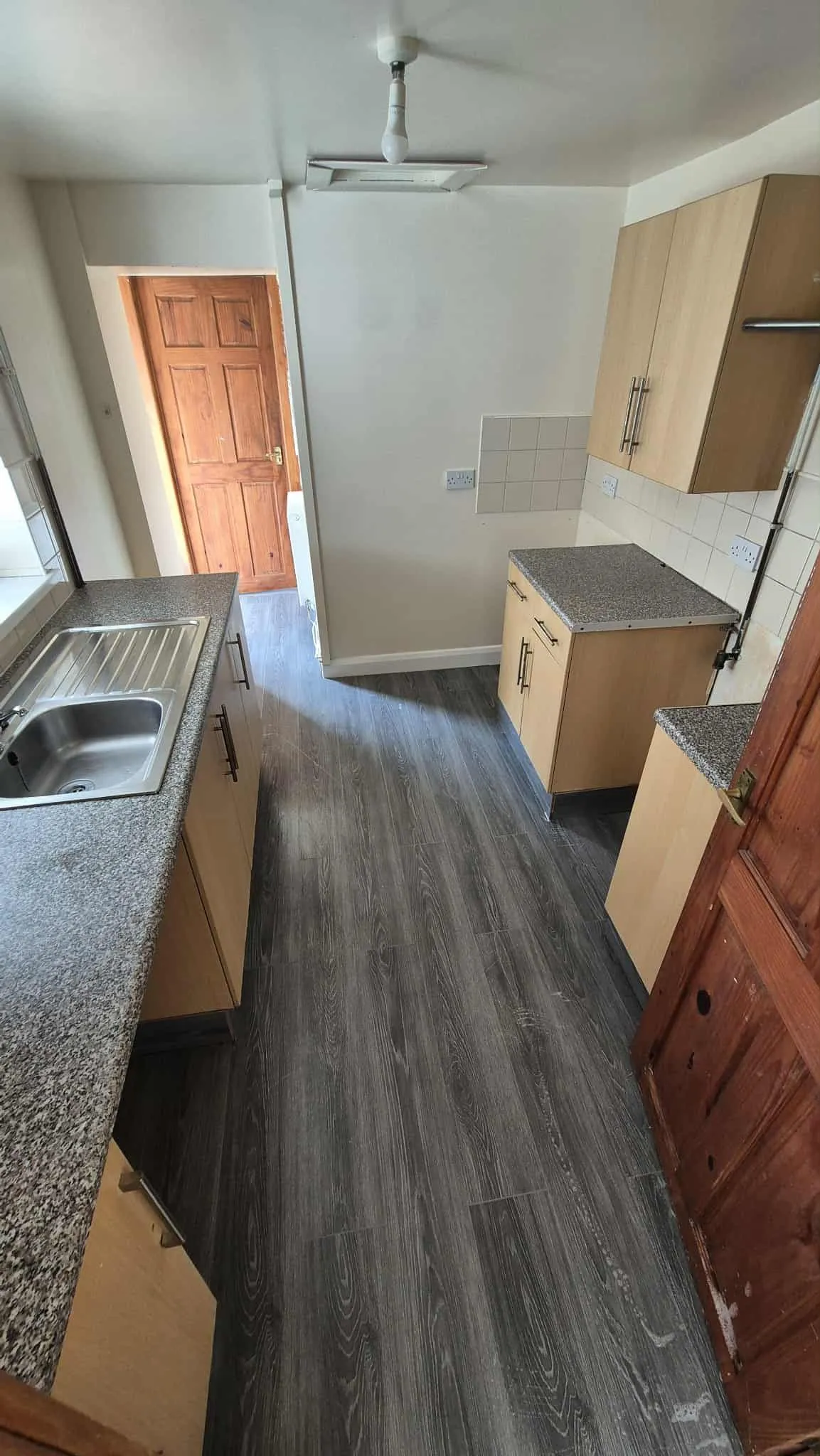 Hill Street, Melincourt, SA11, photo 13