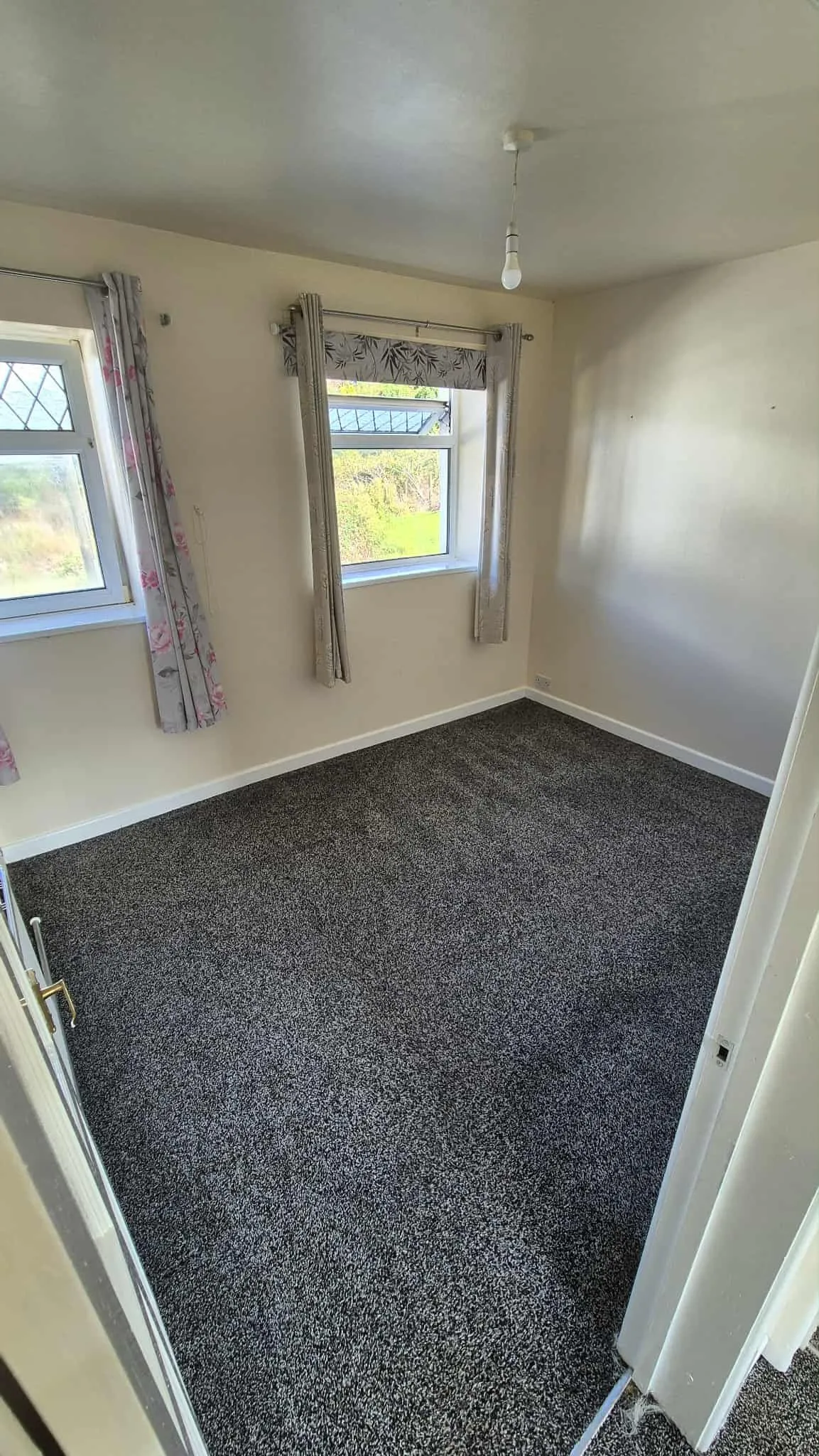 Hill Street, Melincourt, SA11, photo 11