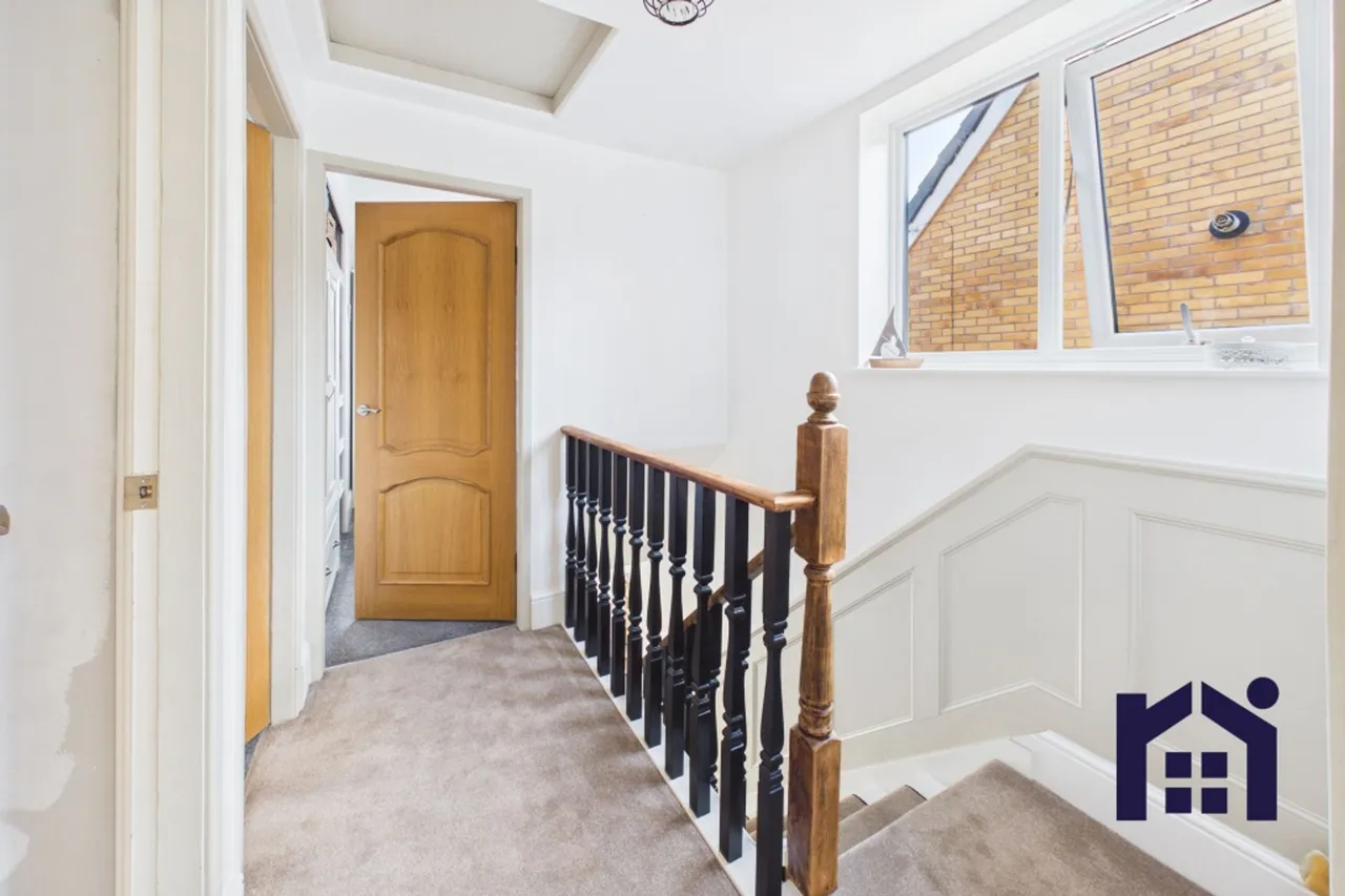 Ashtrees, Mawdesley, L40, photo 11