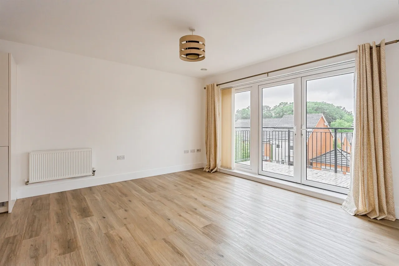Lexington Drive, Haywards Heath, photo 4