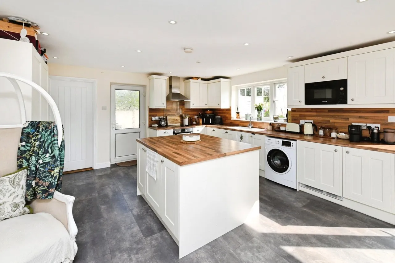 The Street, Bradwell, CM77, photo 16