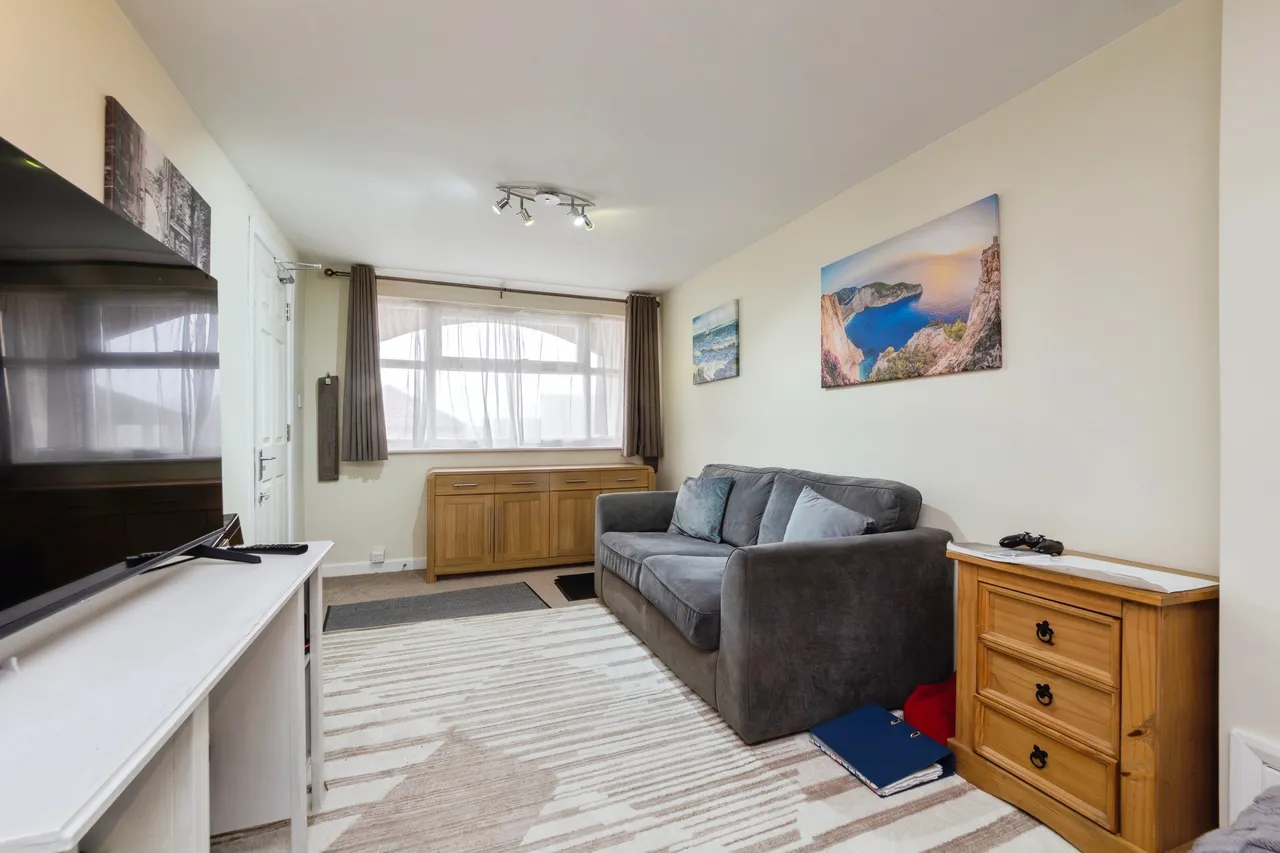 4 bed house for sale, Garland Close, Exeter, EX4