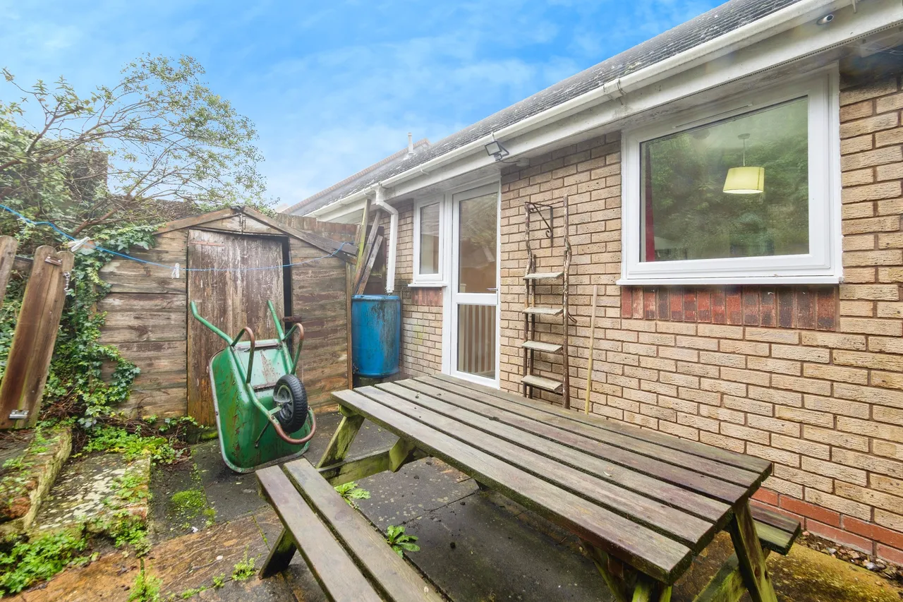 Garland Close, Exeter, EX4, photo 18