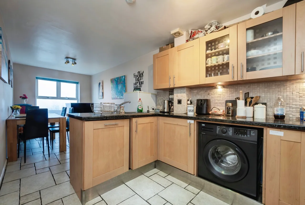 Garland Close, Exeter, EX4, photo 4