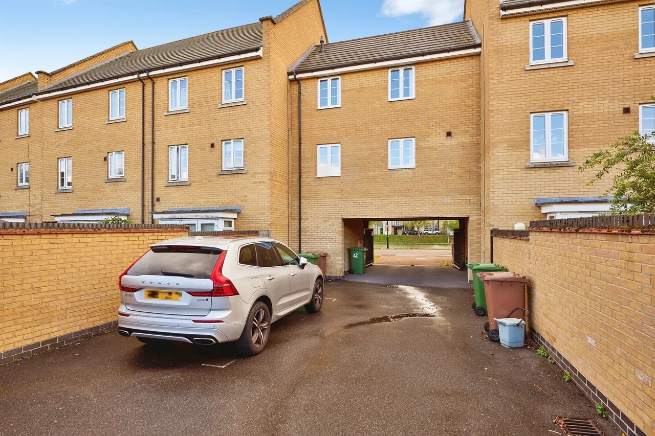 Spring Avenue, Peterborough, PE7, photo 12