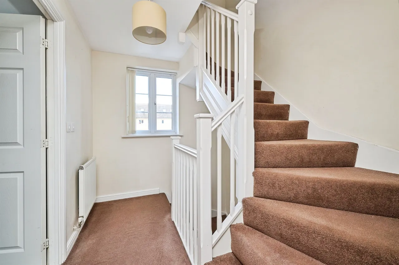 Spring Avenue, Peterborough, PE7, photo 13