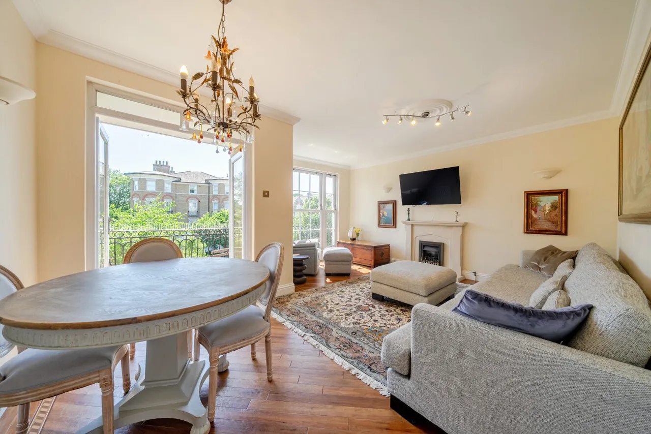 Southlands Drive, Southfields, SW19, photo 2