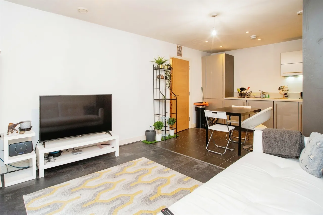 Colnhurst Road, Watford, photo 5