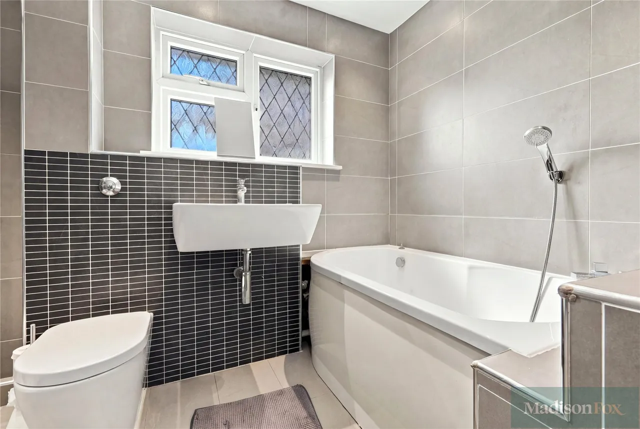 Ely Place, Woodford Green, IG8, photo 22