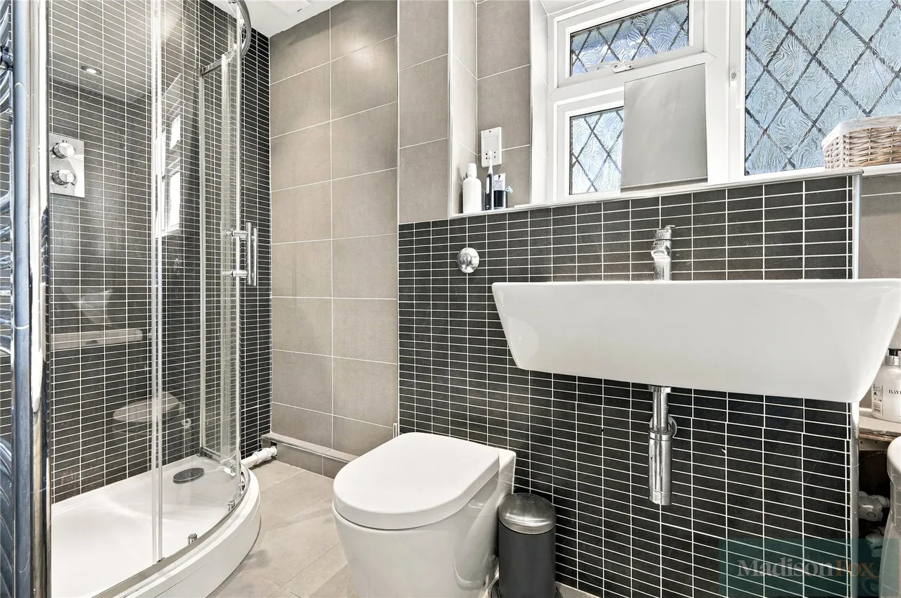 Ely Place, Woodford Green, IG8, photo 21