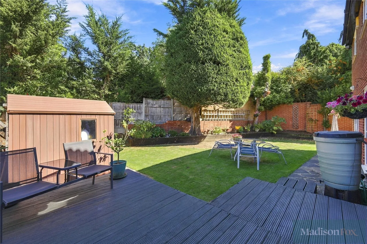 Ely Place, Woodford Green, IG8, photo 3
