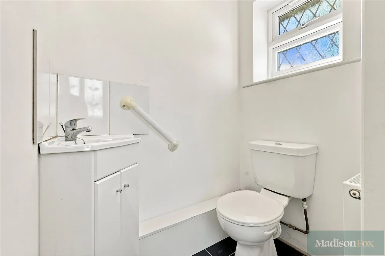 Ely Place, Woodford Green, IG8, photo 24