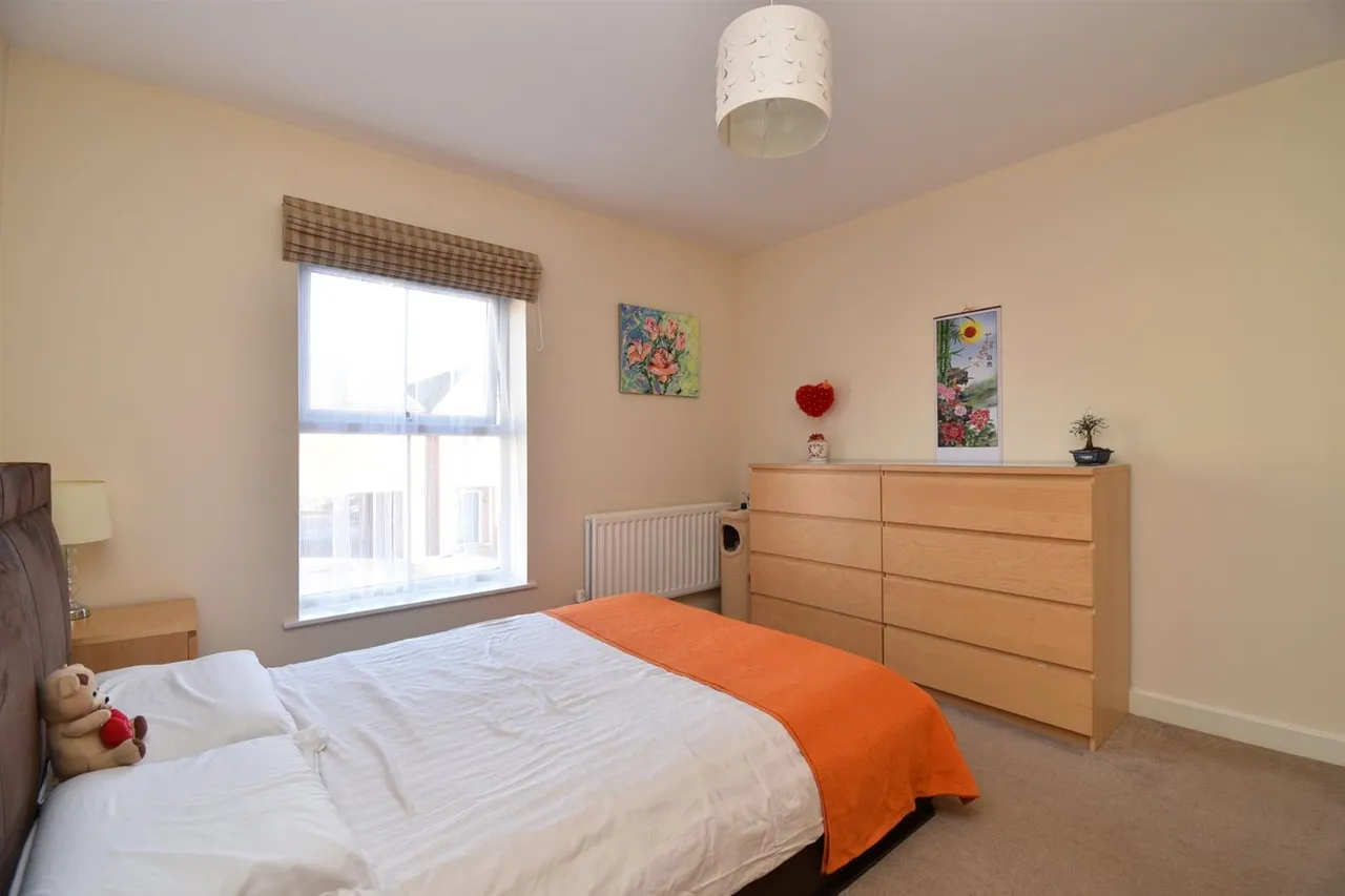 Cotswold Drive, Stevenage, Herts, SG1 6GT, photo 17
