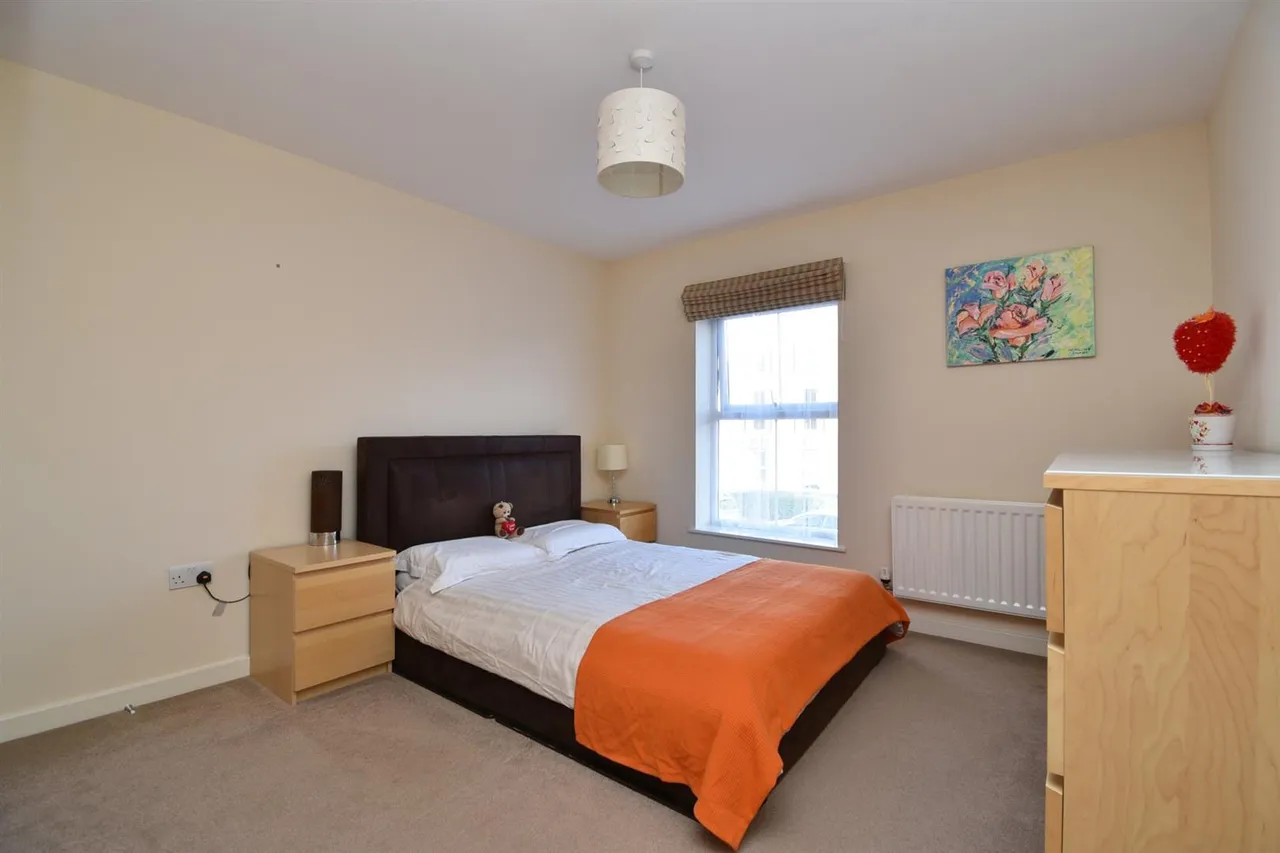 Cotswold Drive, Stevenage, Herts, SG1 6GT, photo 5