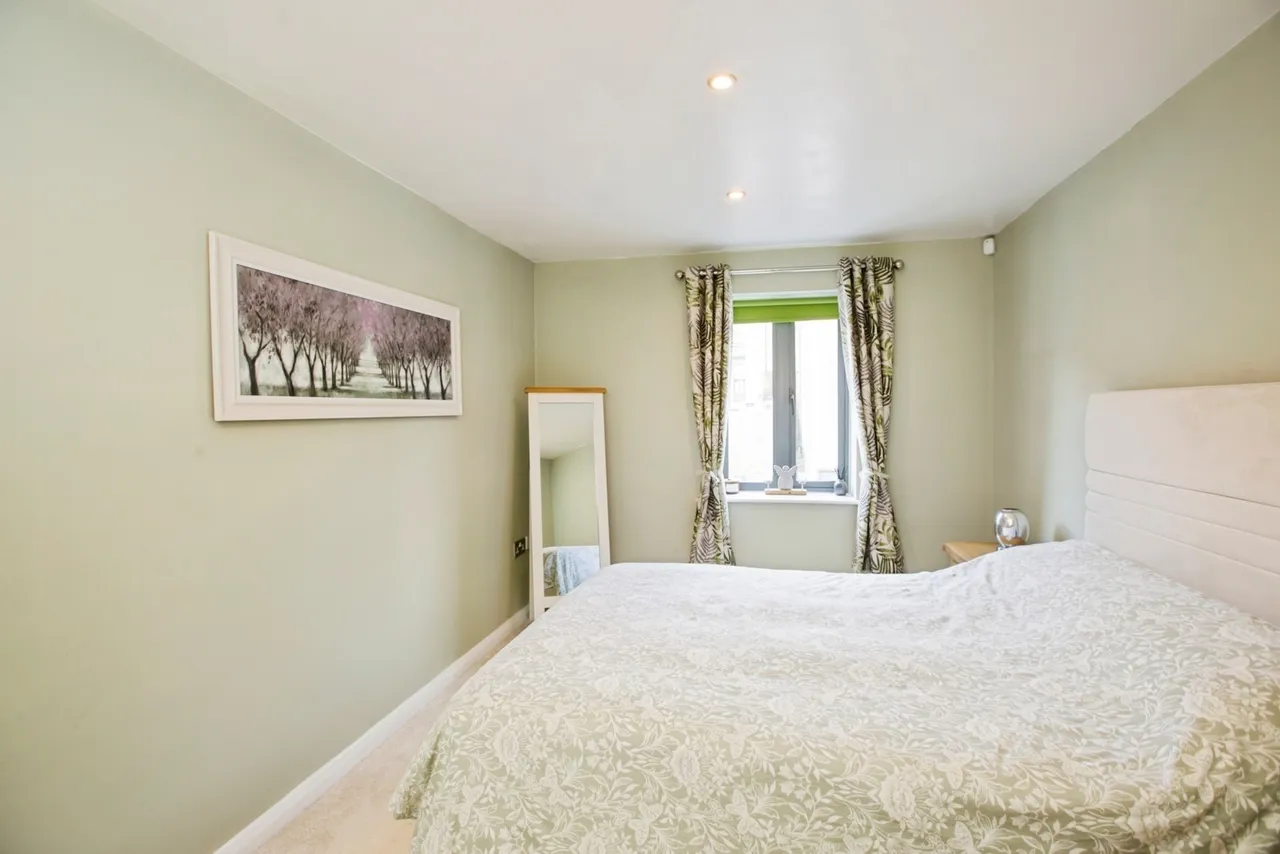 Oldham Road, Ripponden, HX6, photo 11
