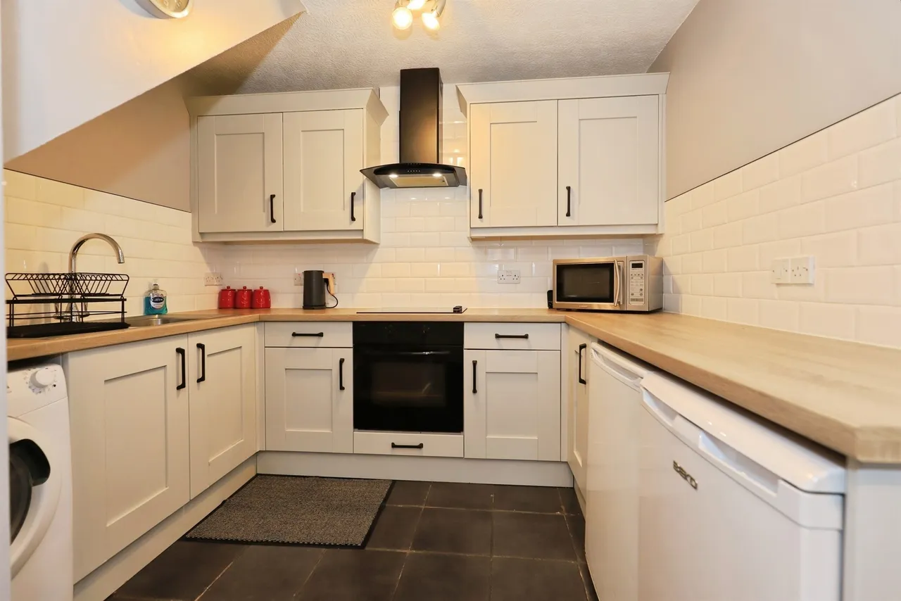 Steven Drive, Bilston, WV14, photo 5