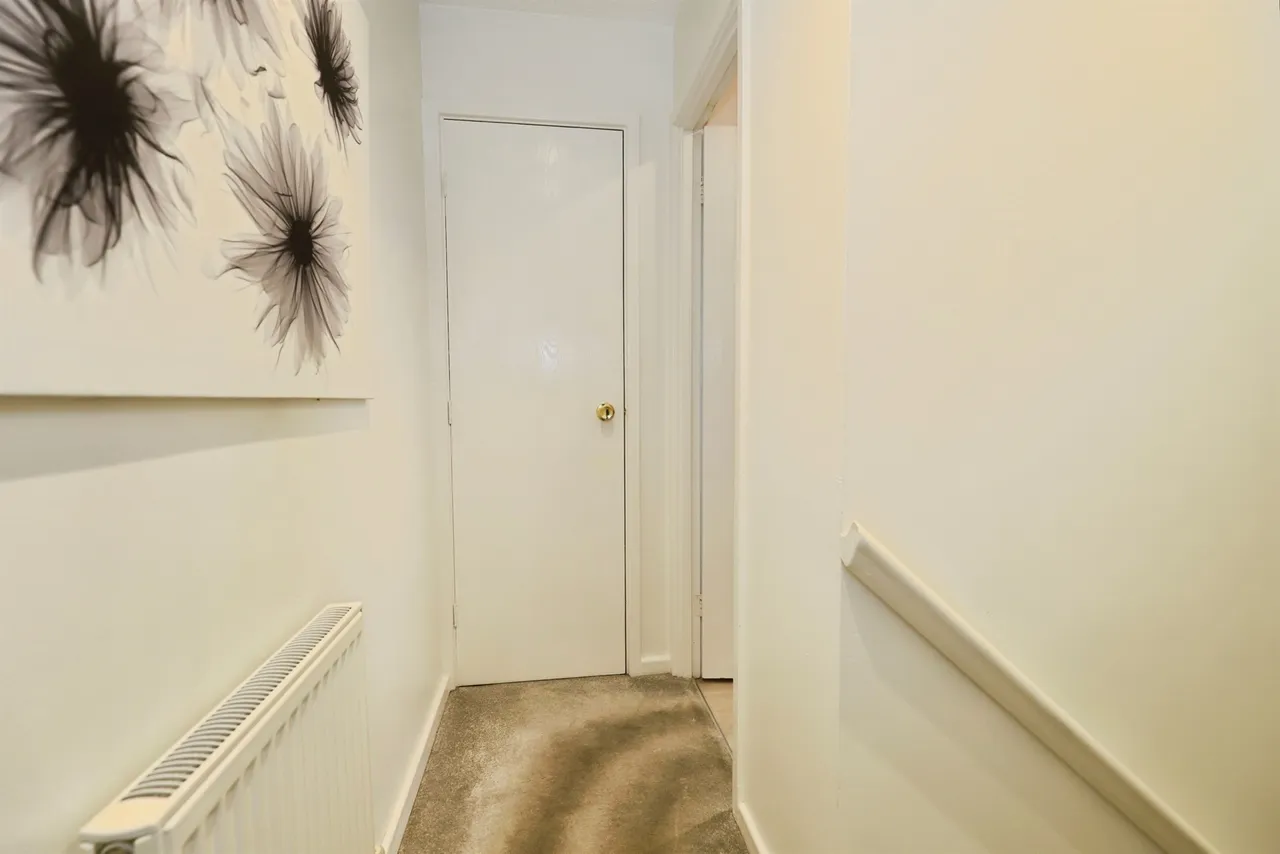 Steven Drive, Bilston, WV14, photo 9