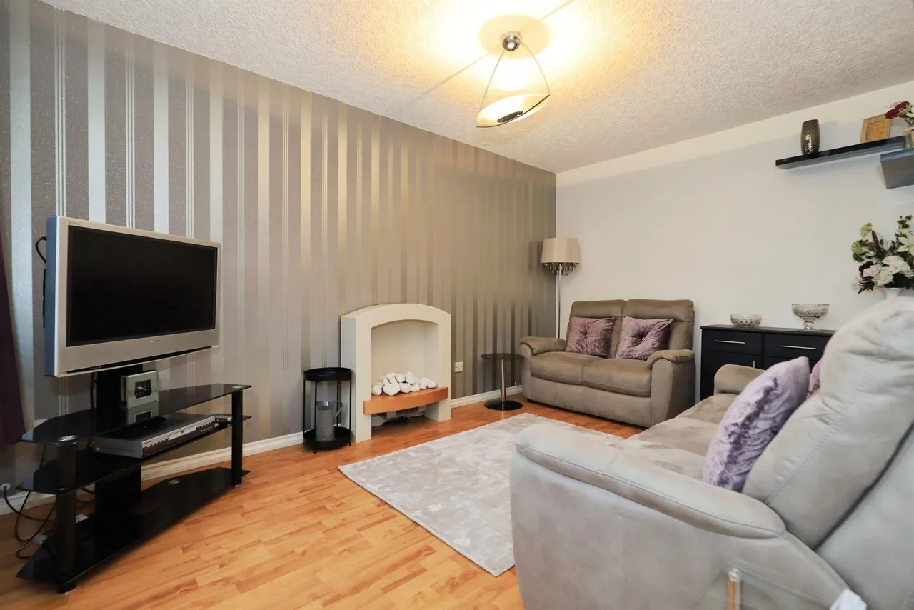 Steven Drive, Bilston, WV14, photo 8