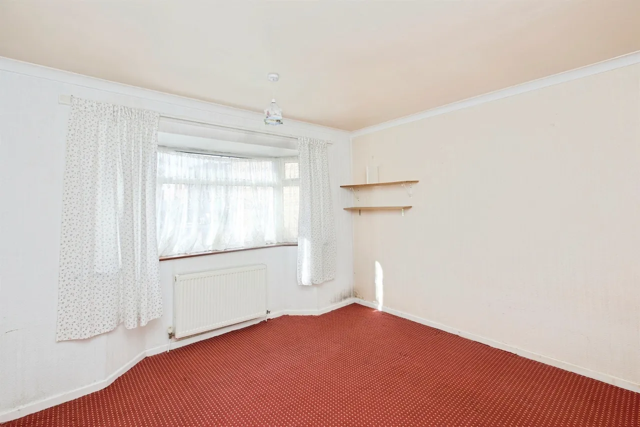 Laburnum Grove, Kingsway, DE22, photo 8