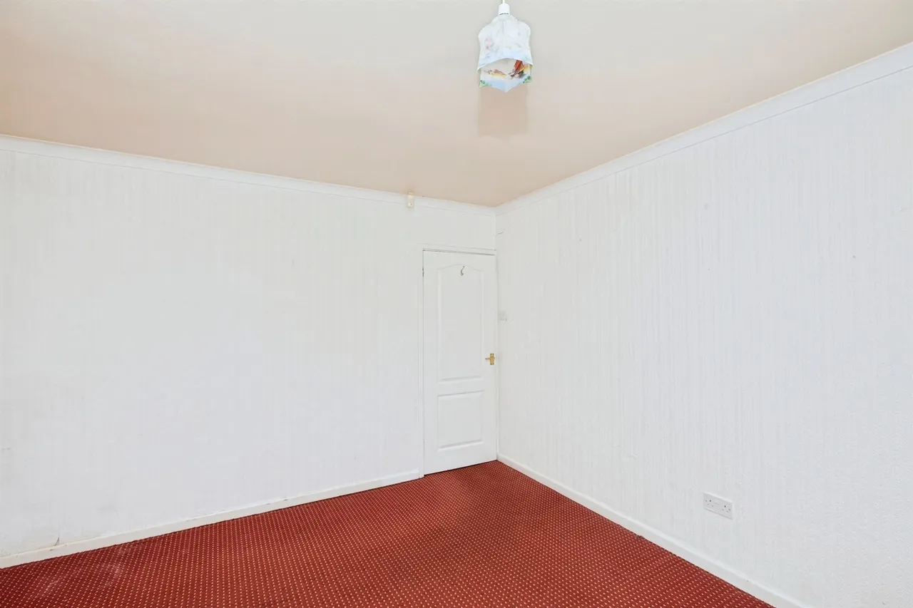 Laburnum Grove, Kingsway, DE22, photo 9