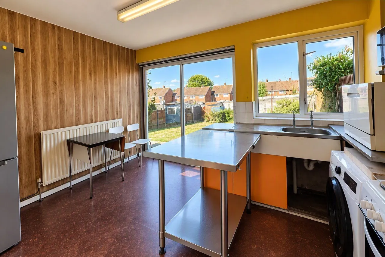 Nether Priors, Basildon, SS14, photo 5