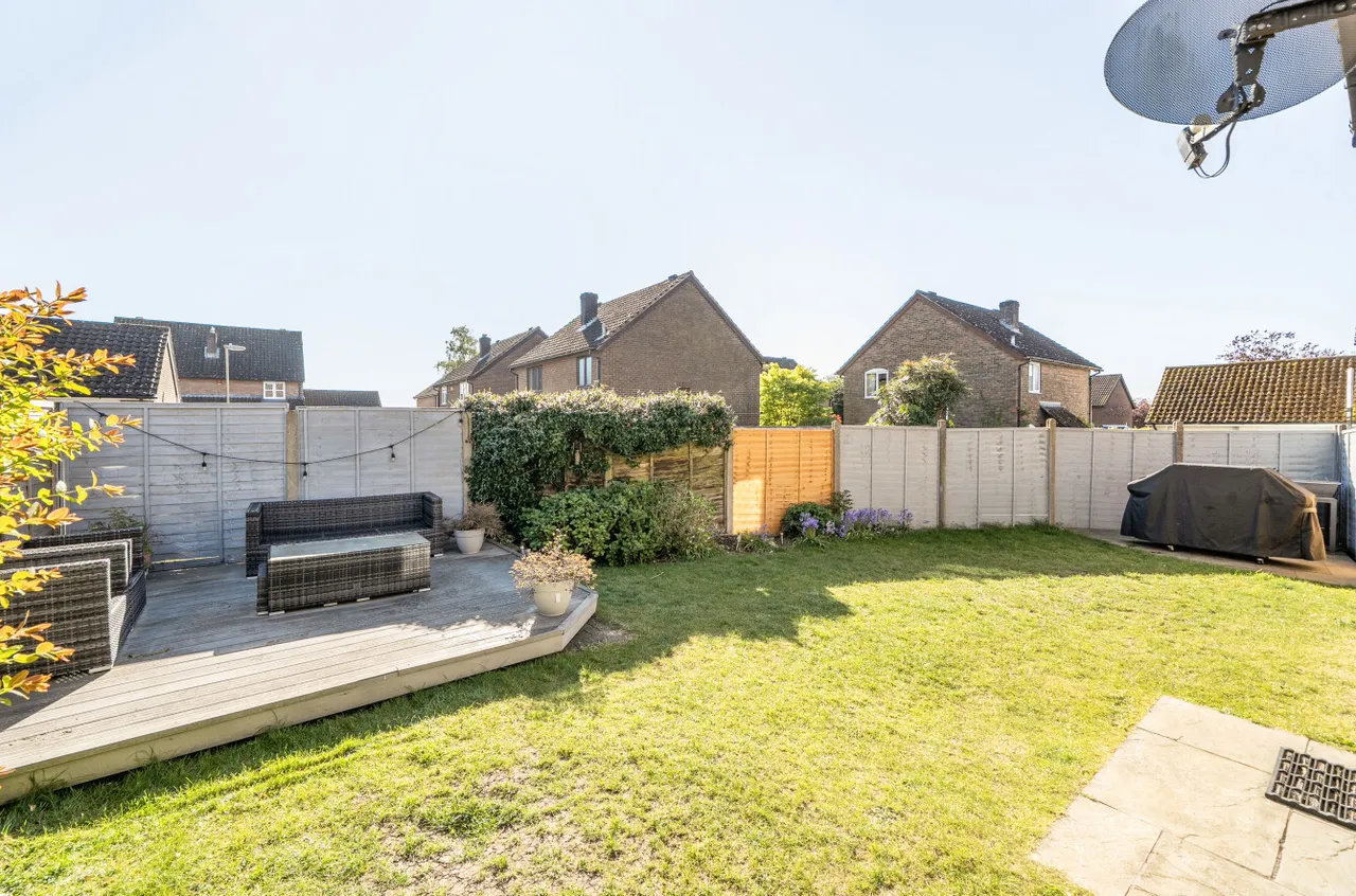 Long Barrow Close, South Wonston, SO21, photo 16