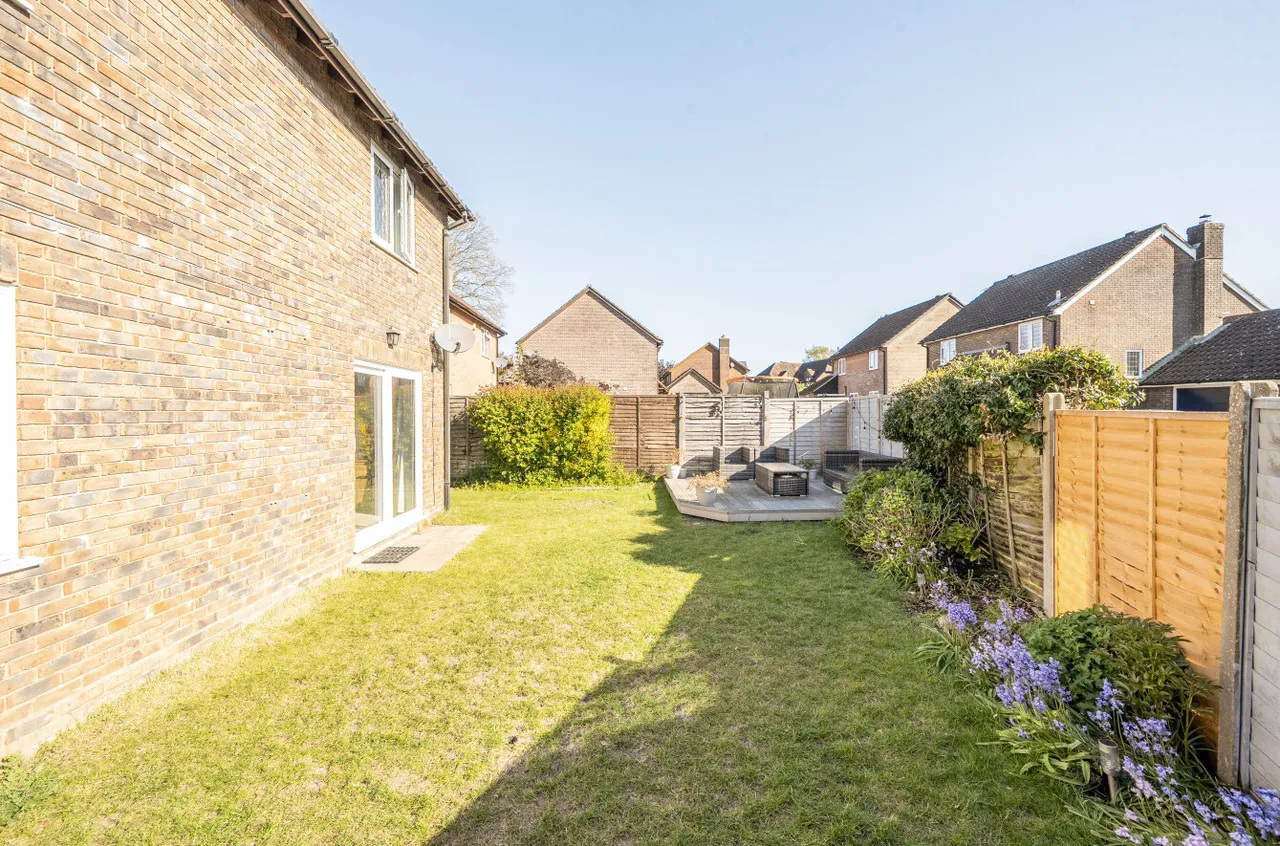 Long Barrow Close, South Wonston, SO21, photo 14