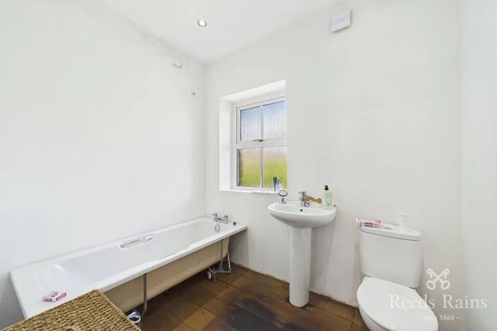 Spring Street, Huddersfield, West Yorkshire, HD1, photo 8